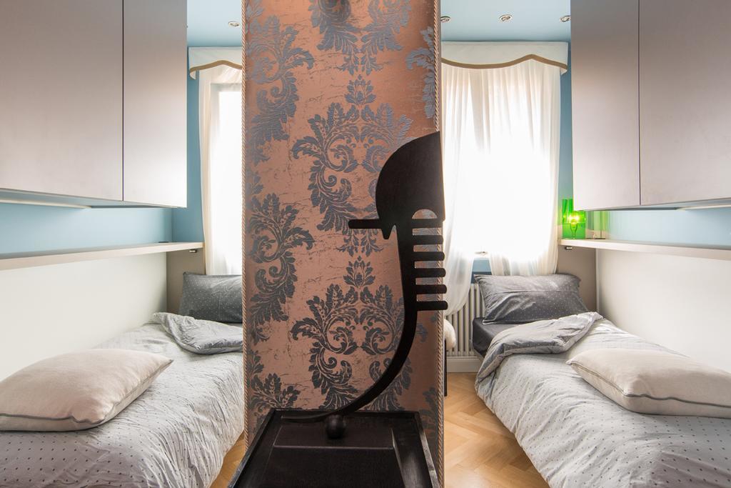 Rialto Terrace On The Grand Canal Venice Room photo